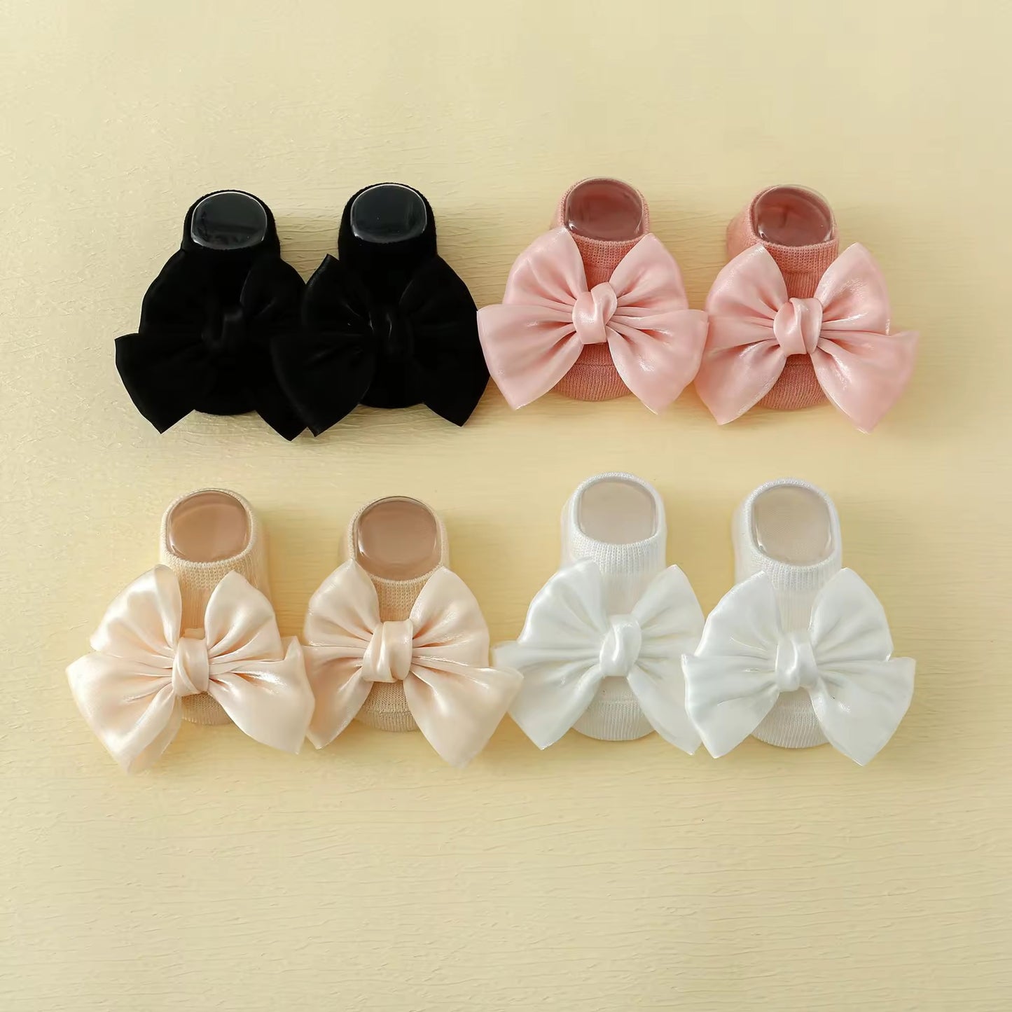 Black baby bow socks
