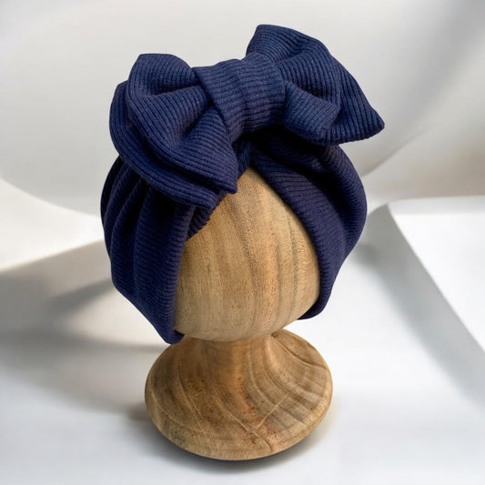 Blue bow cap