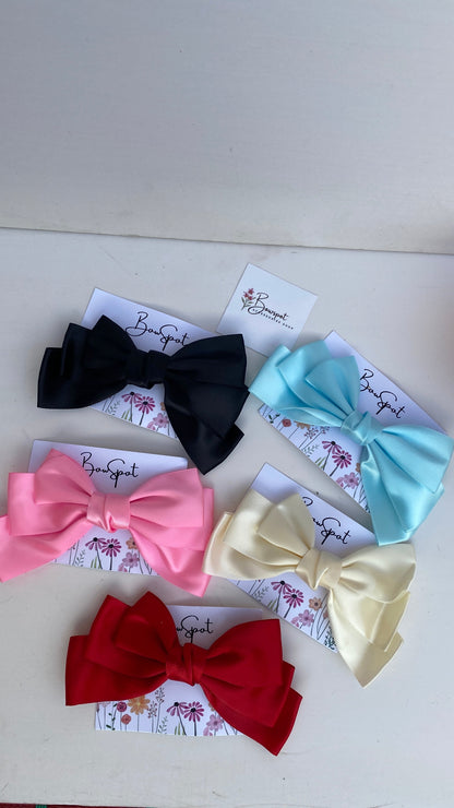 Sailor bows