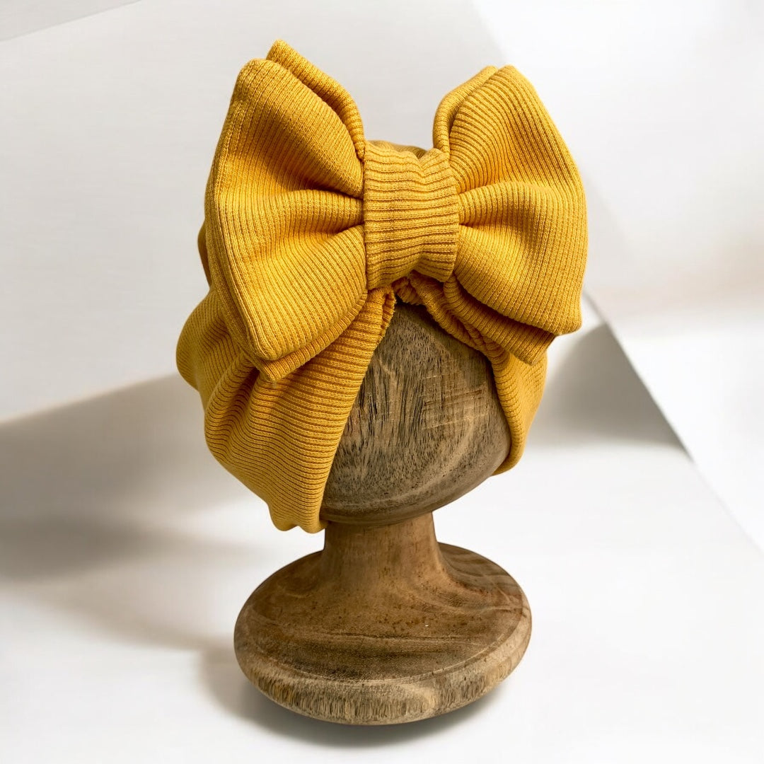 Mustard bow cap