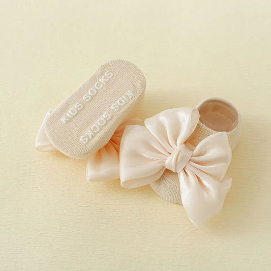 Skin baby bow socks