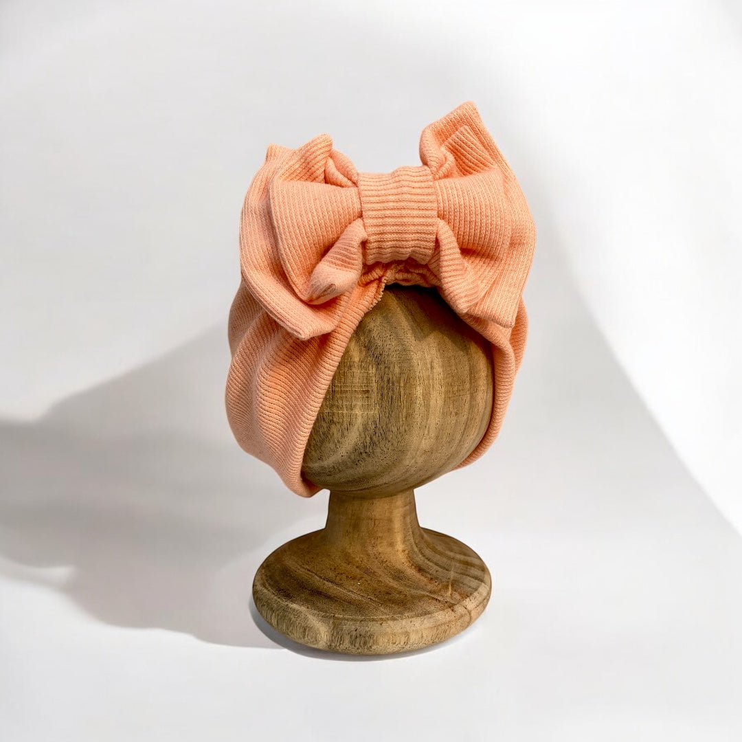 Peach bow cap